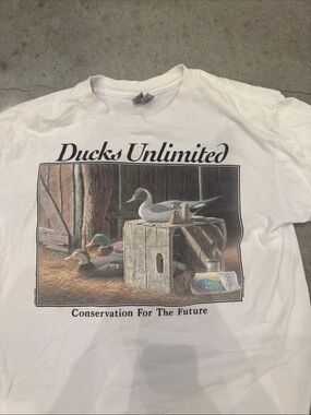 Vintage Ducks Unlimited Single Stitch Tee Size Large White Duck Decoy 90s USA